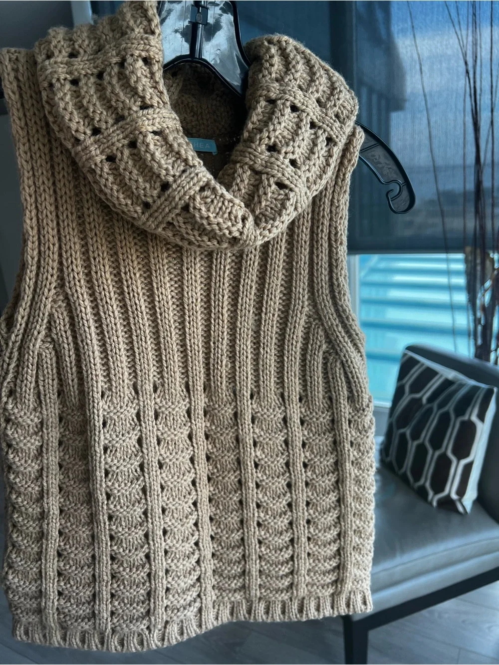 Sleeveless Cowl Neck Cable Knit Sweater - Brown